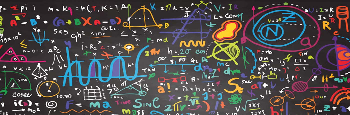 Цветные, математические формулы и графики на школьной доске